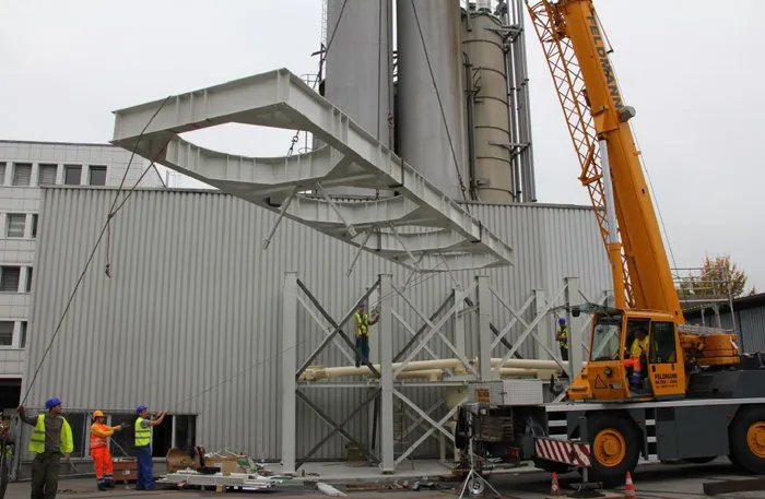 Steel constructions